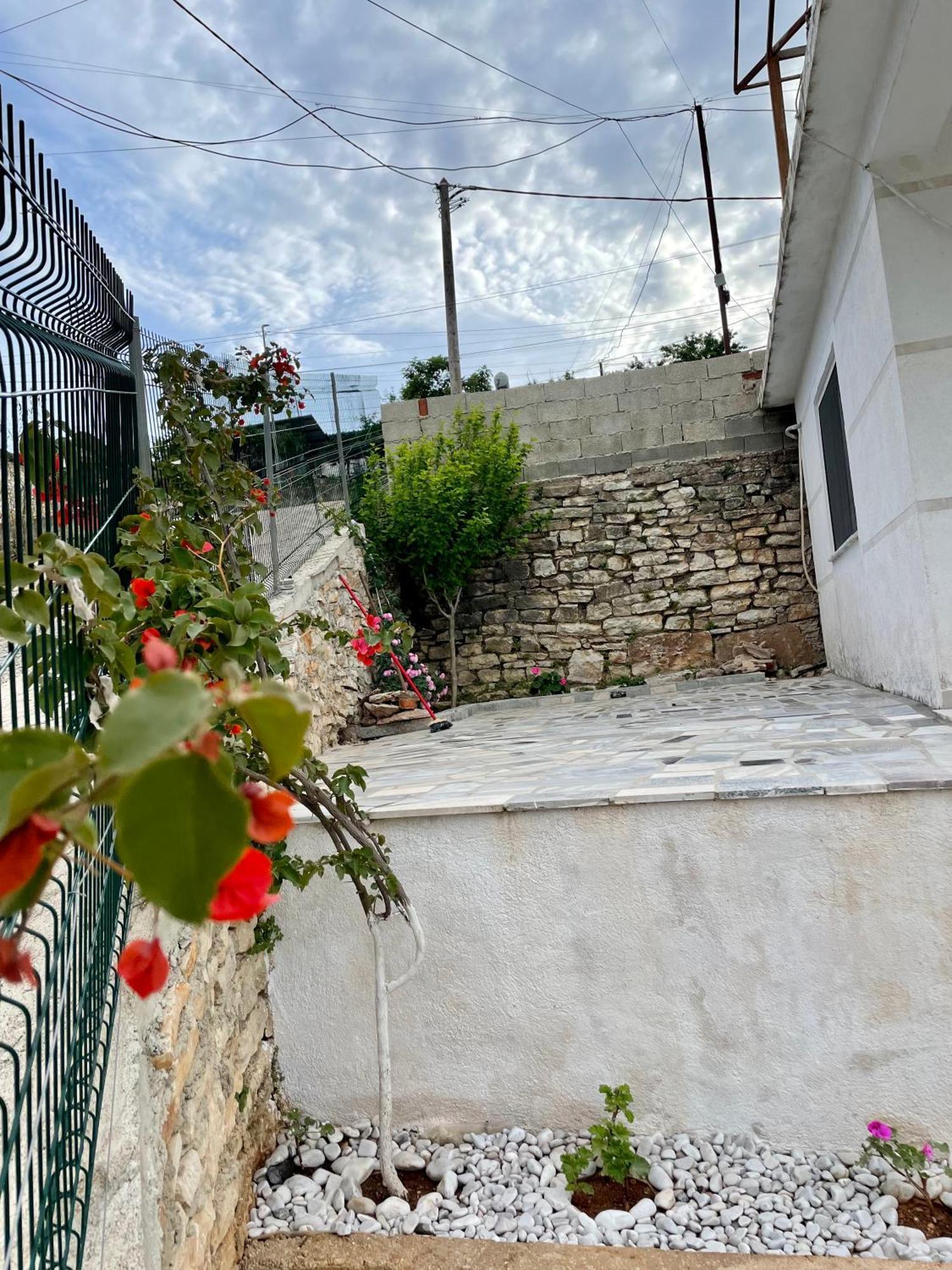 Flora'S Place Sarandë 외부 사진