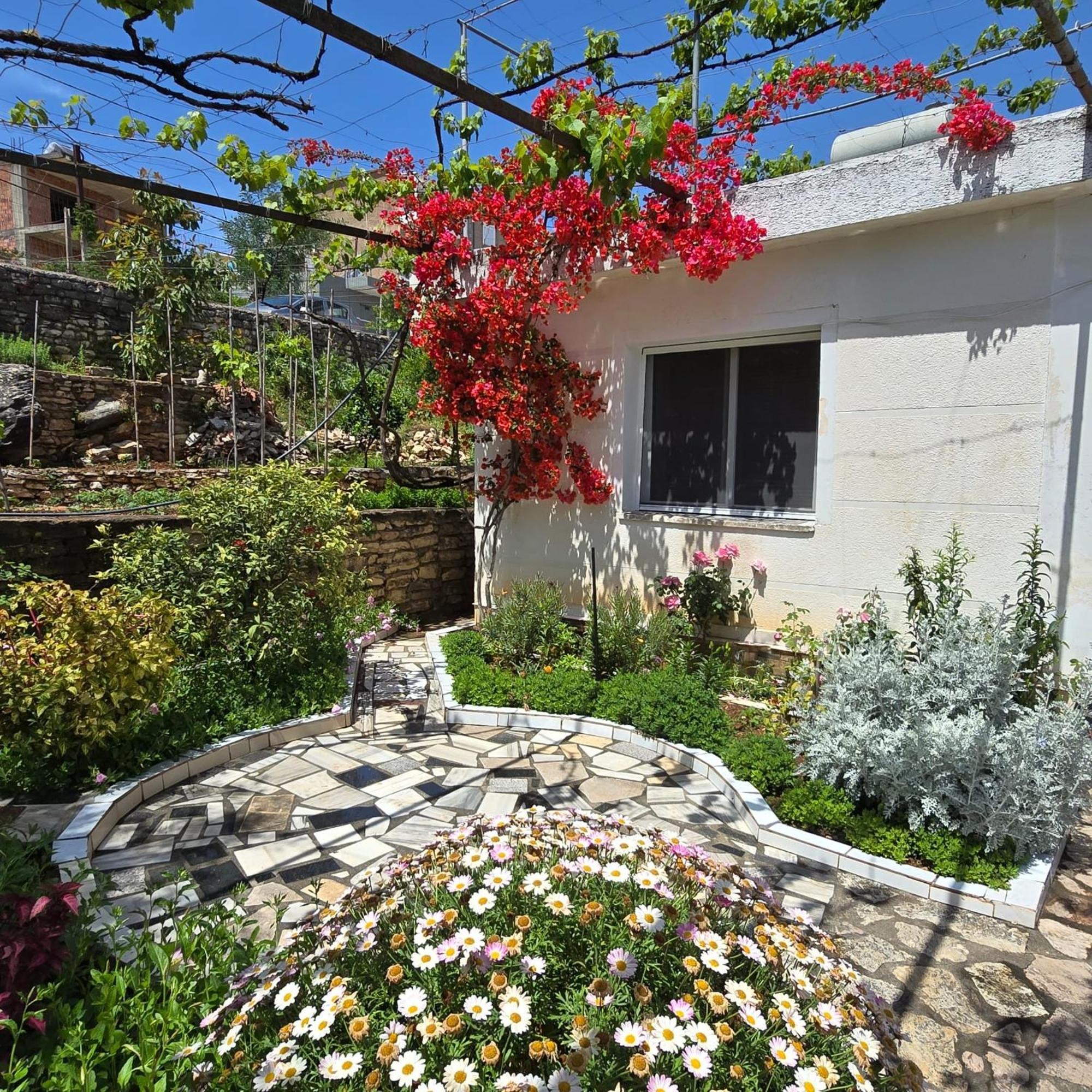Flora'S Place Sarandë 외부 사진